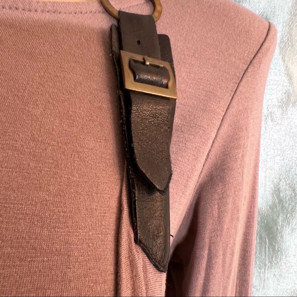 Super fitted steampunk draped design taupe LS knit tee-top, M runs sm. - Picture 3 of 7